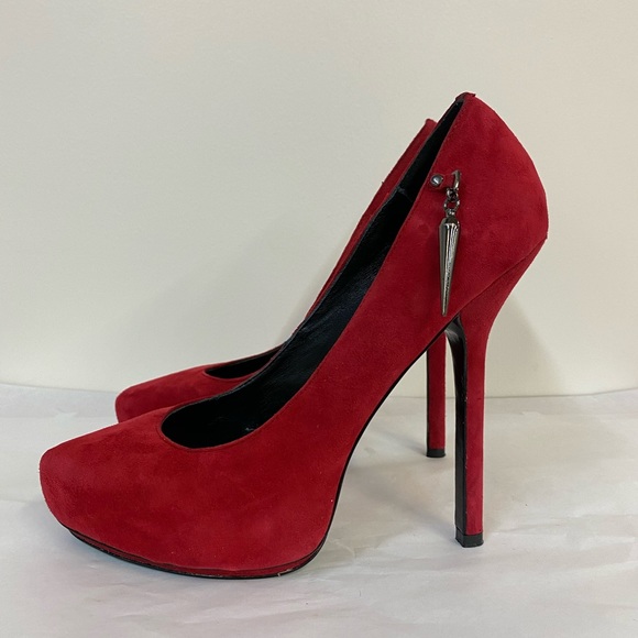 Rock & Republic Red Suede Hidden Platform Heels - Picture 2 of 10
